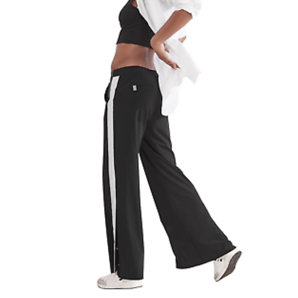Athleta Pants - ATHLETA Luxe Gramercy Track Trouser Size 12